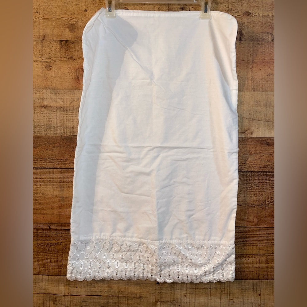 Vintage Lace Edged Pillowcase